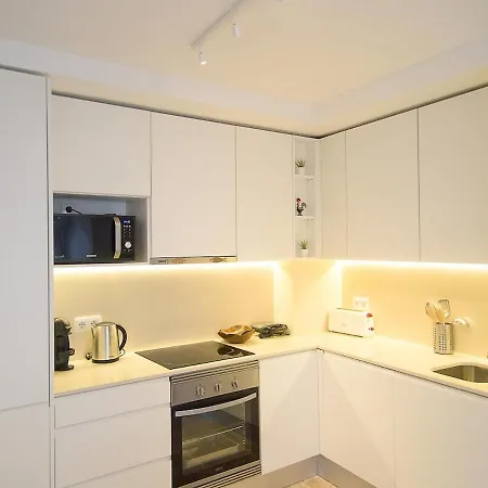 Santos Cozy With Ac And Terrace * ליסבון