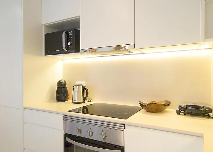 Santos Cozy With Ac And Terrace * Lisbon